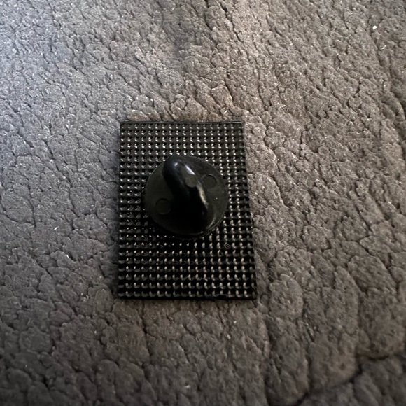 Pin - Be Kind pin - Picture 4 of 4